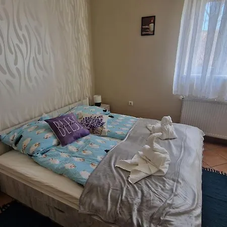 Jackpot Apartman Boedapest Buitenkant foto